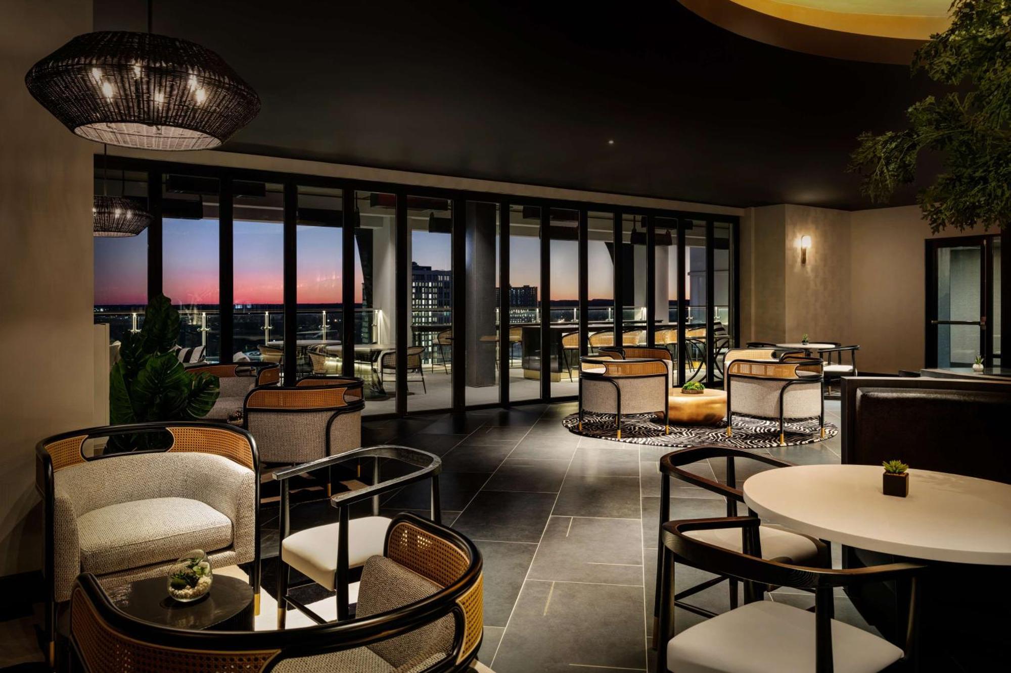 Homewood Suites By Hilton Raleigh Downtown Экстерьер фото